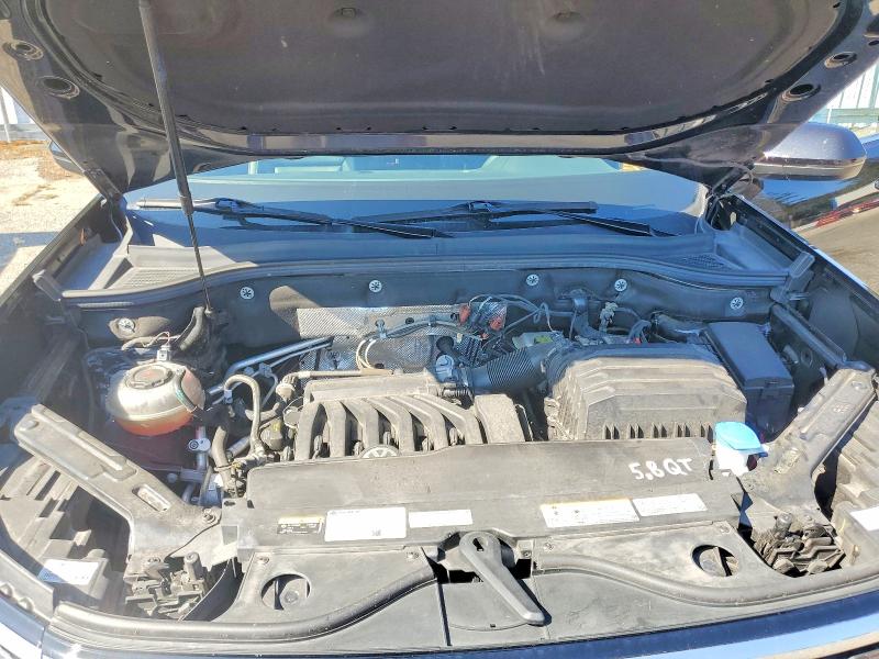 Photo 12 from auction – 2022 VOLKSWAGEN ATLAS with VIN 1V2KR2CA7NC536771