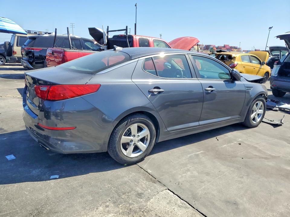 Снимка 3 от търг – 2015 KIA OPTIMA с VIN KNAGM4A77F5621797