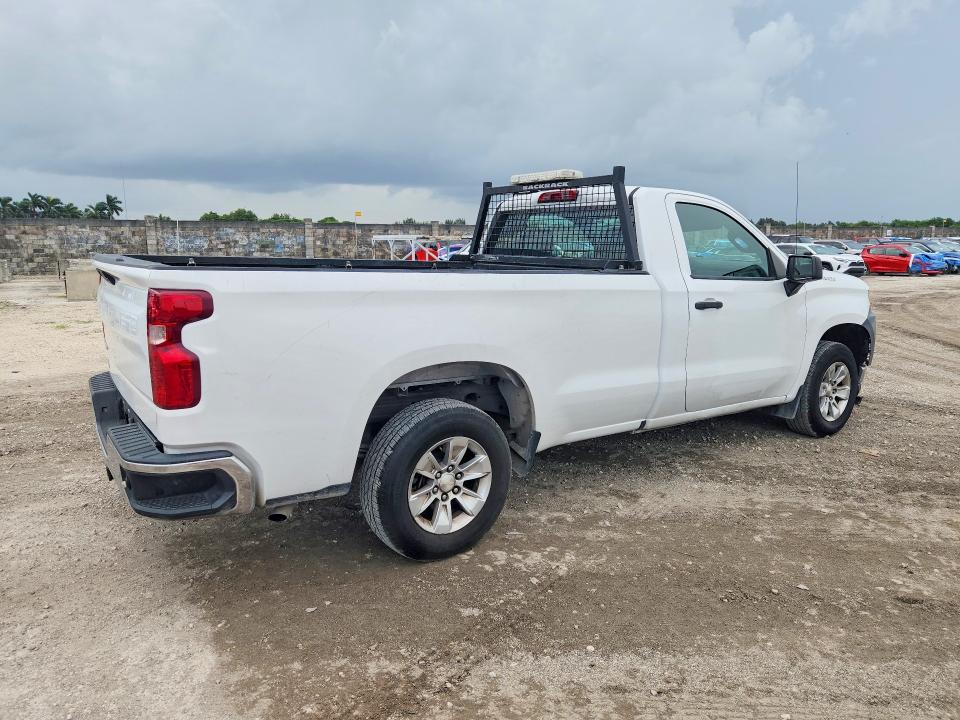 Photo 3 from auction – 2020 CHEVROLET SILVERADO with VIN 3GCNWAEF2LG320640
