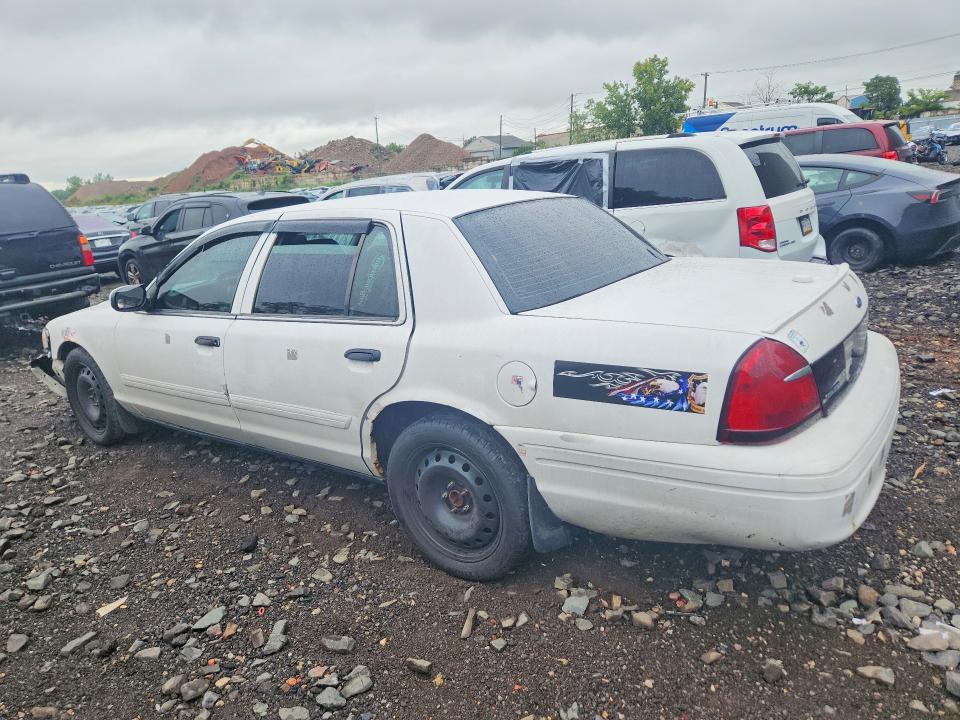 Photo 2 from auction – 2010 FORD CROWN VICTORIA with VIN 2FABP7AVXAX140783