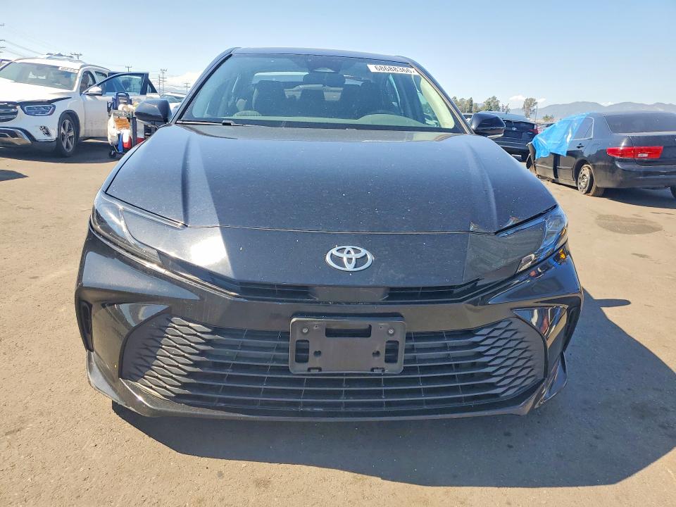 Photo 5 from auction – 2025 TOYOTA CAMRY with VIN 4T1DAACK8SU018982