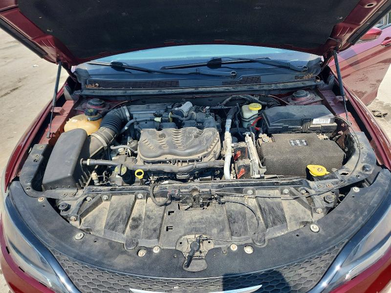 Photo 11 from auction – 2015 CHRYSLER 200 with VIN 1C3CCCBG4FN527345