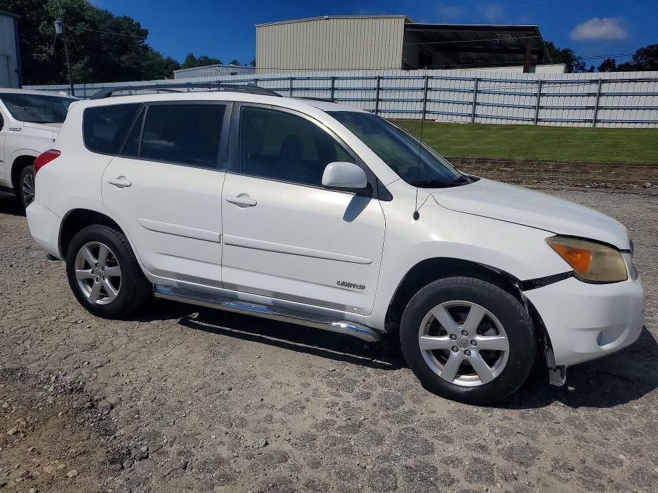 Photo 4 from auction – 2008 TOYOTA RAV4 with VIN JTMZD34VX85091053