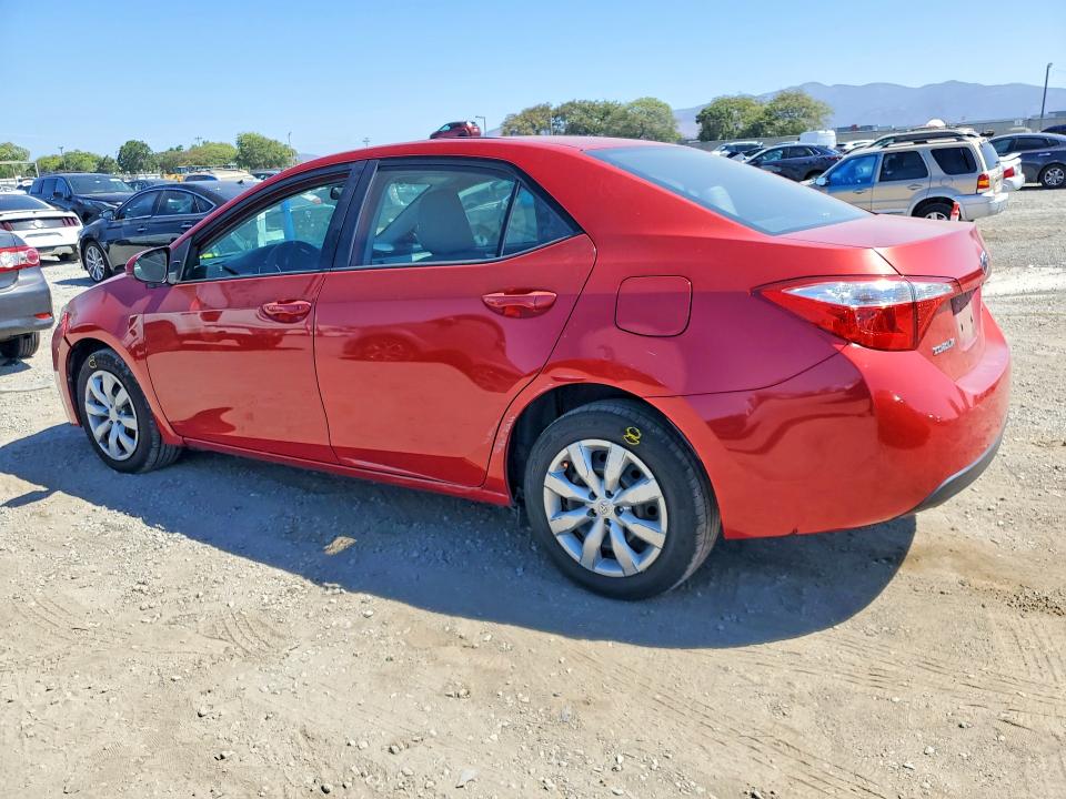 Снимка 2 от търг – 2015 TOYOTA COROLLA LE с VIN 5YFBURHE9FP255178