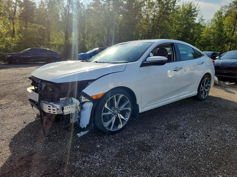 HONDA CIVIC 2019 with VIN 2HGFC1F97KH101937 - Photo from auction