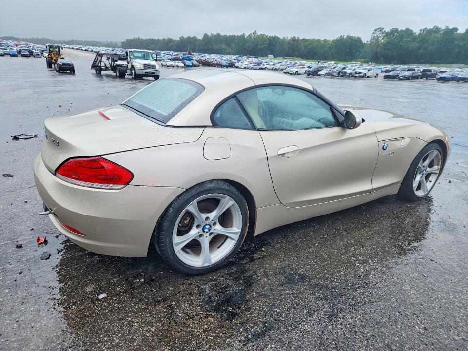 Photo 3 from auction – 2011 BMW Z4 with VIN WBALM5C57BE377790