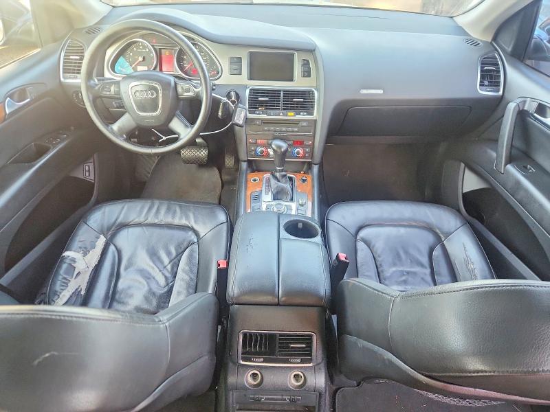 Photo 8 from auction – 2009 AUDI Q7 with VIN WA1AY74L49D011190