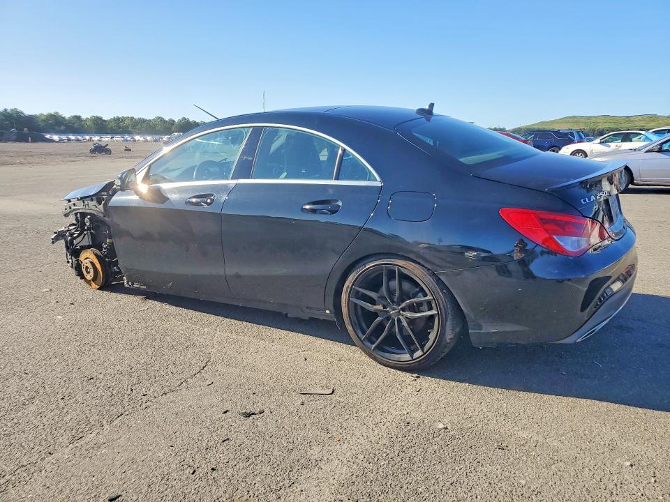 Снимка 2 от търг – 2017 MERCEDES-BENZ CLA с VIN WDDSJ4GB1HN432833