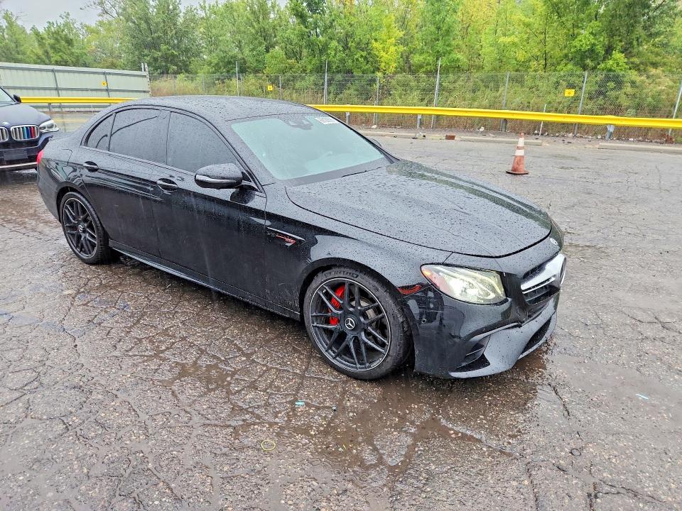 Photo 4 from auction – 2018 MERCEDES-BENZ E with VIN WDDZF8KB0JA388044
