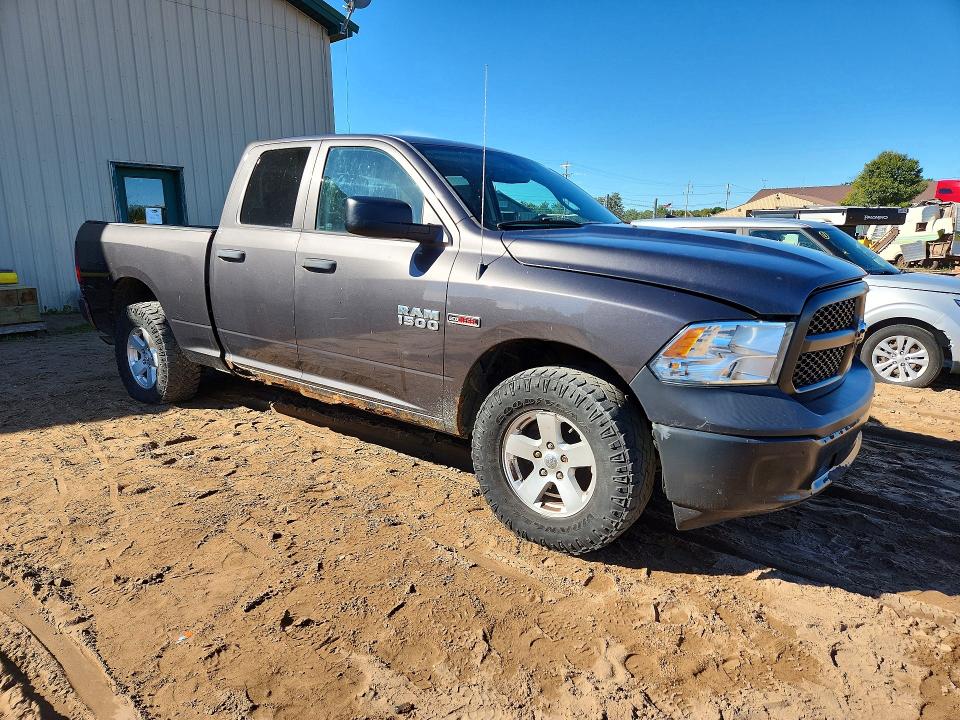 Фото 4 с аукциона – 2015 RAM 1500 с VIN 1C6RR7FM3FS681520