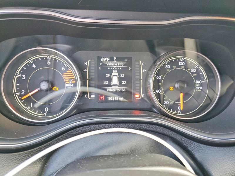 Photo 9 from auction – 2019 JEEP CHEROKEE with VIN 1C4PJLLB2KD219998