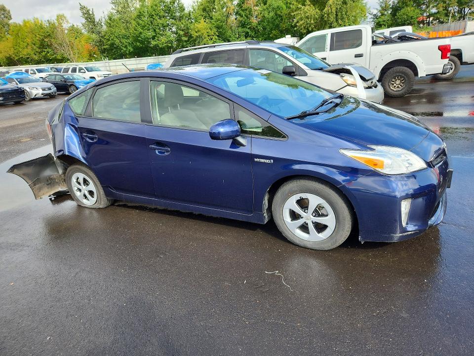 Photo 4 from auction – 2014 TOYOTA PRIUS with VIN JTDKN3DU5E0370604
