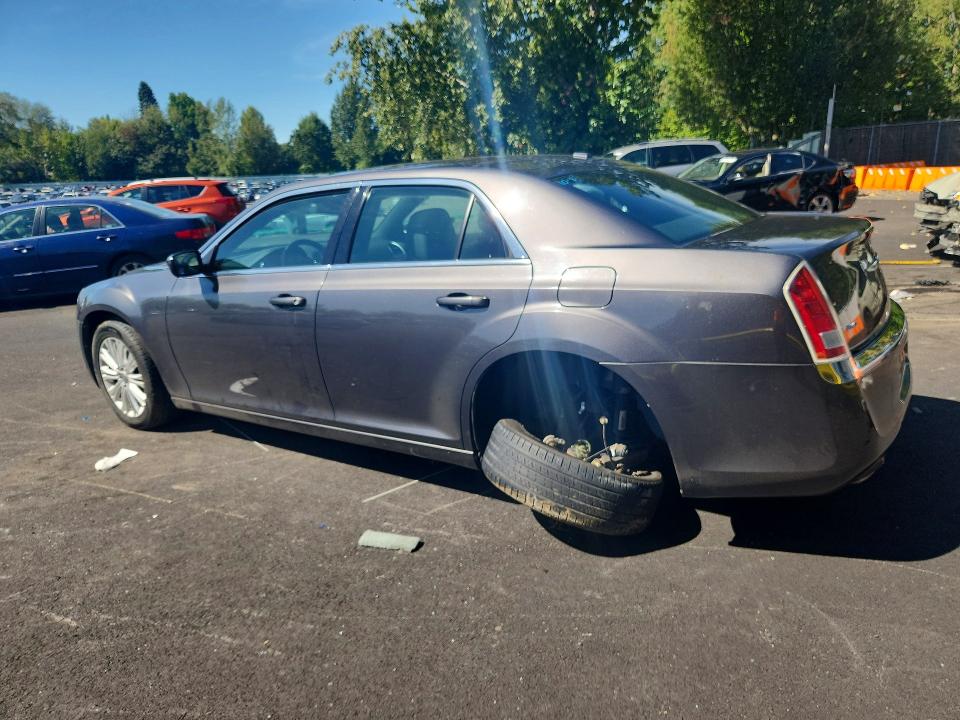 Photo 2 from auction – 2014 CHRYSLER 300 with VIN 2C3CCARG6EH167576
