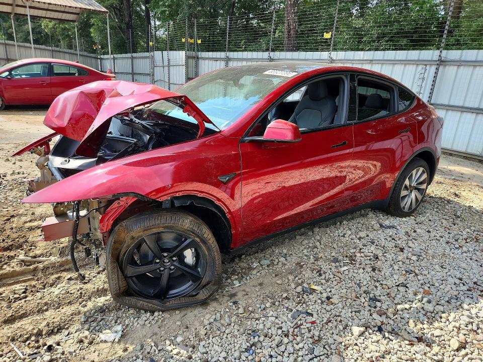 TESLA MODEL Y 2026 with VIN 7SAYGDEE0TA741085 - Photo from auction