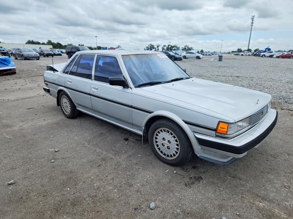 Photo 4 from auction – 1986 TOYOTA CRESSIDA with VIN JT2MX73E5G0081254