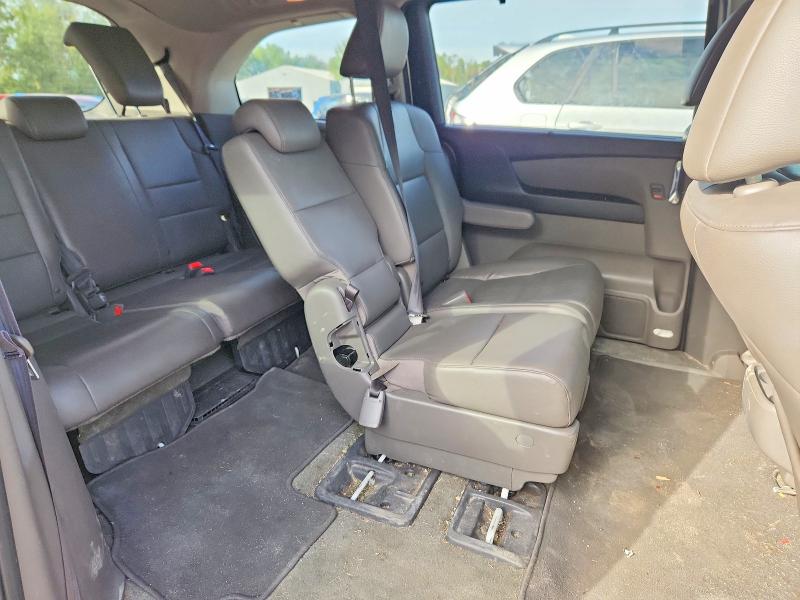 Photo 11 from auction – 2016 HONDA ODYSSEY with VIN 5FNRL5H67GB501421