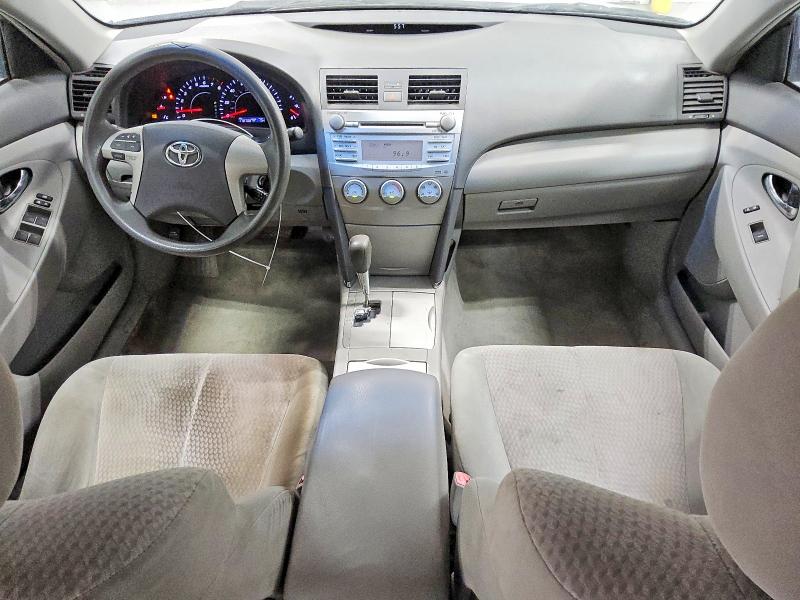 Photo 8 from auction – 2011 TOYOTA CAMRY with VIN 4T1BF3EK7BU174688