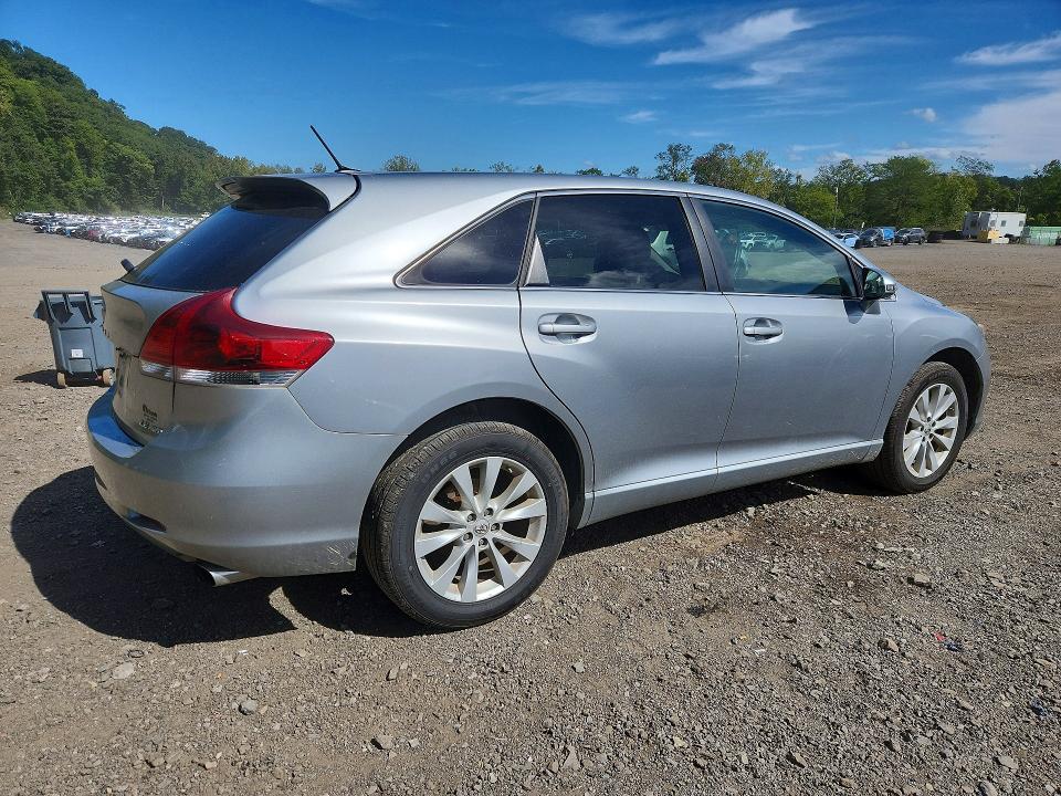 Photo 3 from auction – 2015 TOYOTA VENZA with VIN 4T3BA3BB8FU072610