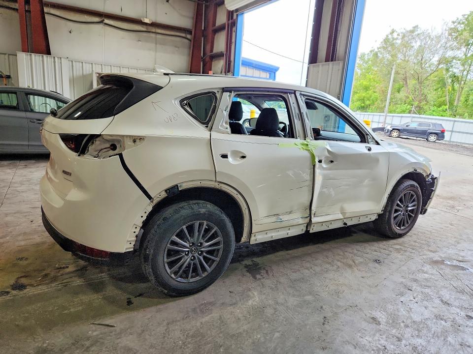 Foto 3 de la subasta – 2019 MAZDA CX-5 con VIN JM3KFACM9K0691857