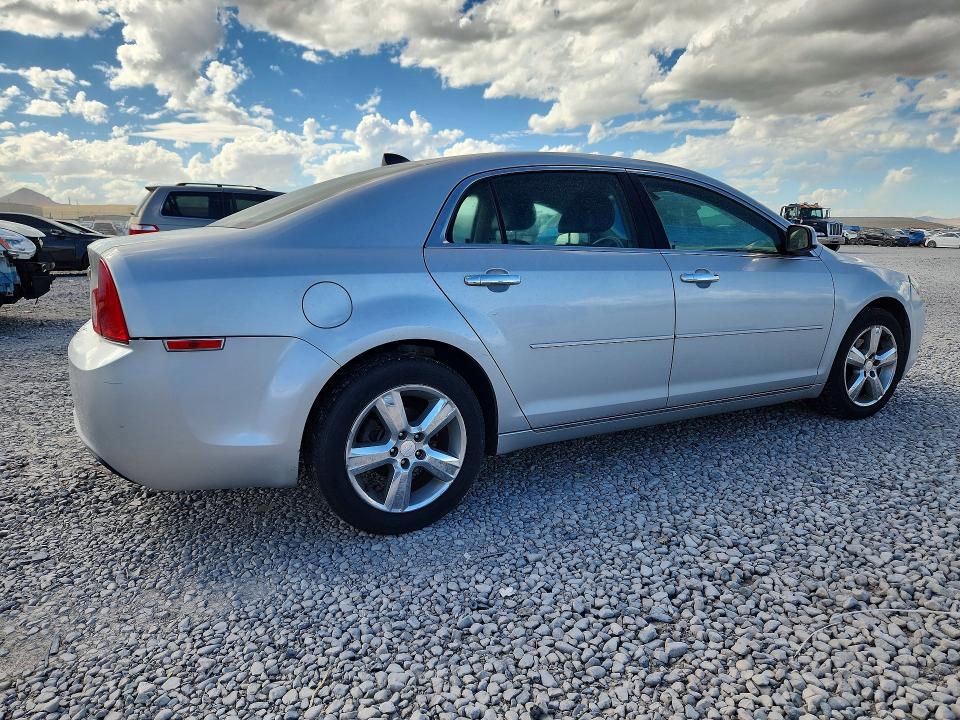 Foto 3 de la subasta – 2012 CHEVROLET MALIBU con VIN 1G1ZD5E00CF345153