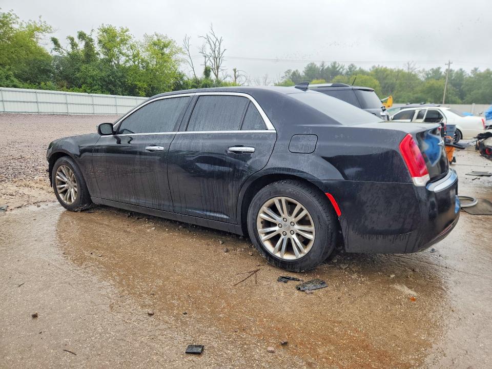 Фото 2 с аукциона – 2017 CHRYSLER 300C с VIN 2C3CCAEG3HH566536