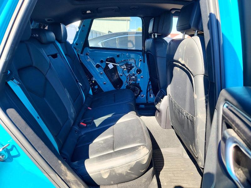 Снимка 11 от търг – 2022 PORSCHE MACAN с VIN WP1AA2A56NLB07002