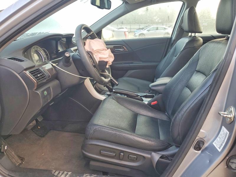 Photo 7 from auction – 2017 HONDA ACCORD with VIN 1HGCR2F88HA074186