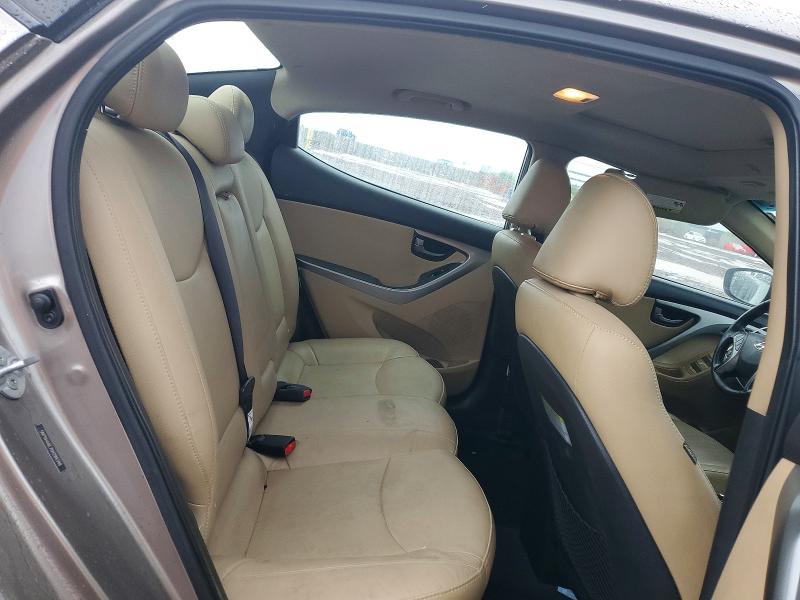 Photo 10 from auction – 2013 HYUNDAI ELANTRA with VIN 5NPDH4AE7DH289348