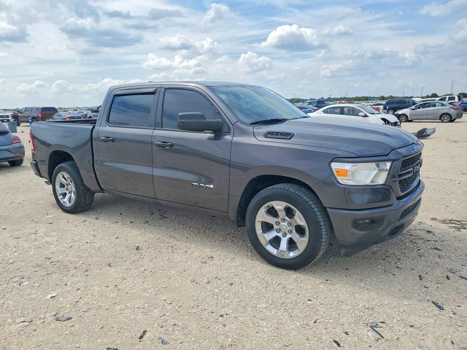 Снимка 4 от търг – 2019 RAM 1500 с VIN 1C6RREGG1KN768936