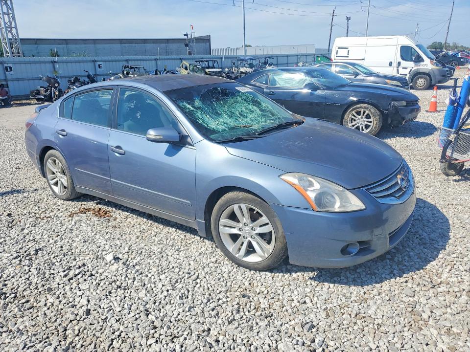 Photo 4 from auction – 2011 NISSAN ALTIMA with VIN 1N4BL2AP3BN421567