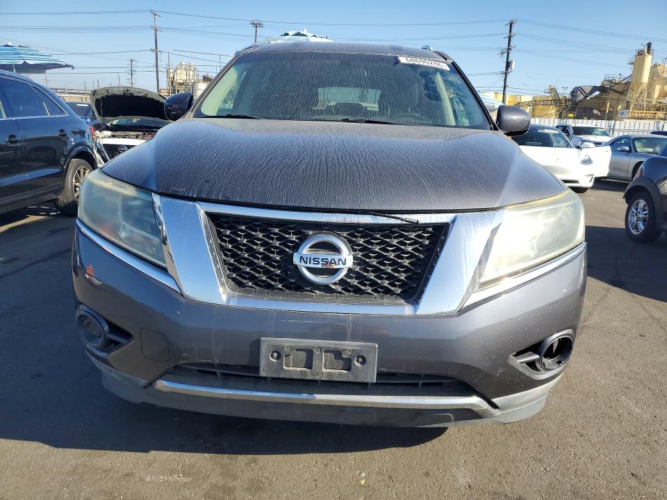 Photo 5 from auction – 2013 NISSAN PATHFINDER with VIN 5N1AR2MN6DC606415
