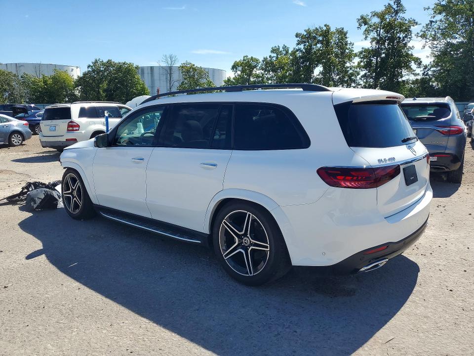 Photo 2 from auction – 2024 MERCEDES-BENZ GLS with VIN 4JGFF5KE2RB090540