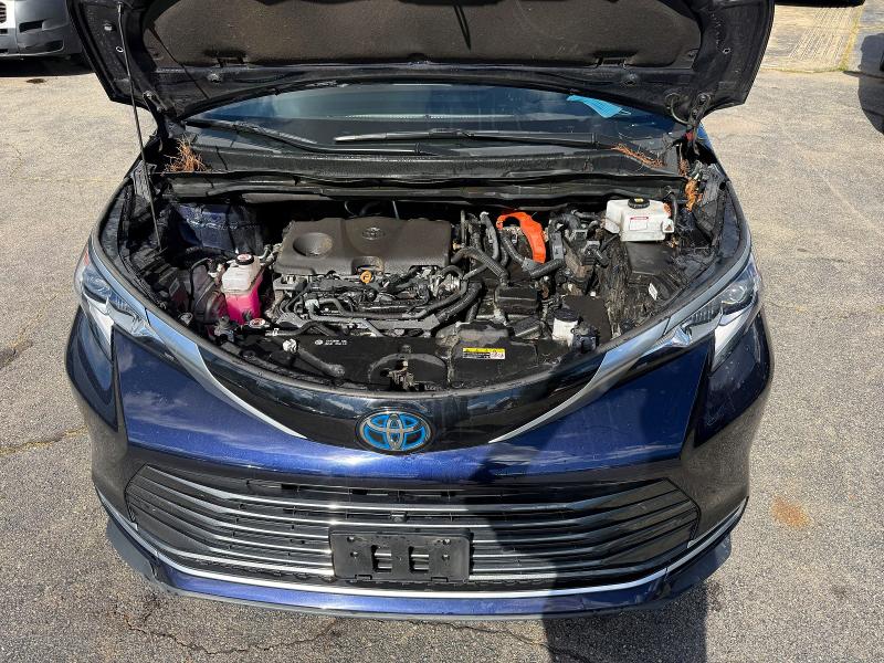 Photo 8 from auction – 2023 TOYOTA SIENNA with VIN 5TDESKFC4PS086014