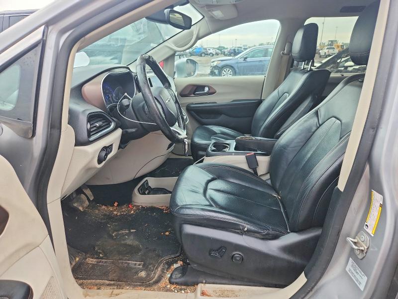 Photo 7 from auction – 2017 CHRYSLER PACIFICA with VIN 2C4RC1EG3HR508541
