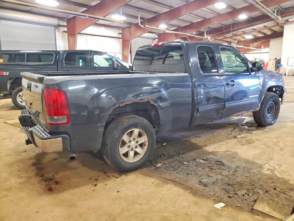 Photo 3 from auction – 2010 GMC SIERRA with VIN 1GTSKVE37AZ105117