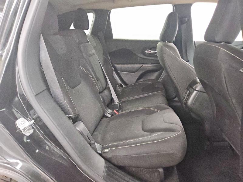 Photo 10 from auction – 2015 JEEP CHEROKEE with VIN 1C4PJLCBXFW573634