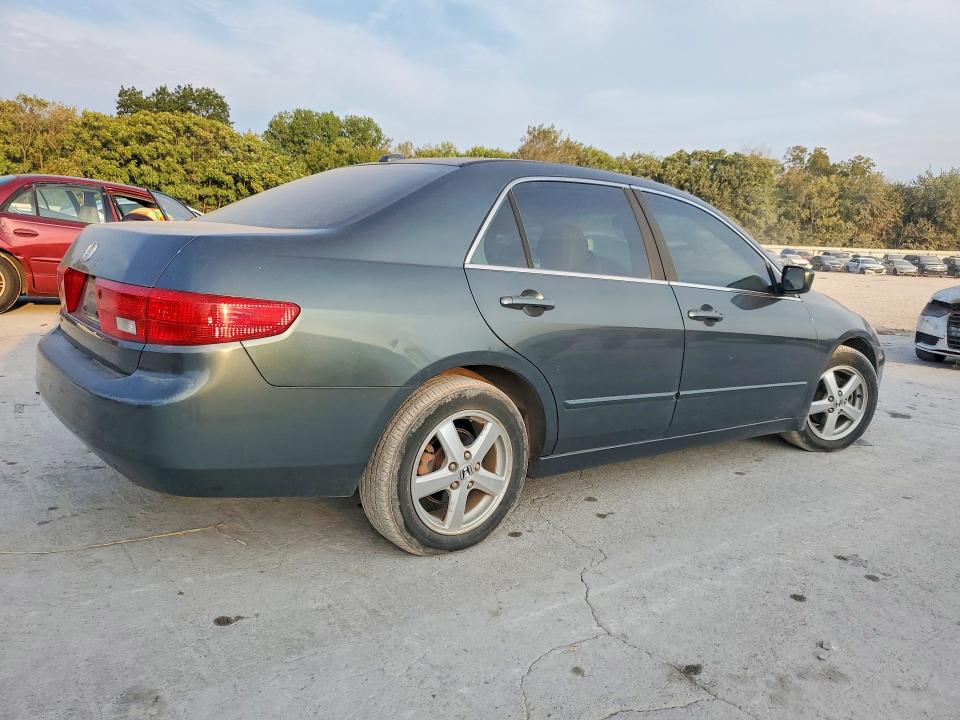 Photo 3 from auction – 2005 HONDA ACCORD with VIN 1HGCM56835A021956