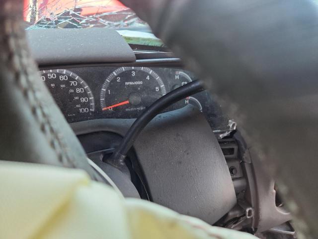 Photo 9 from auction – 2002 FORD F150 with VIN 1FTRX17W02NA67559