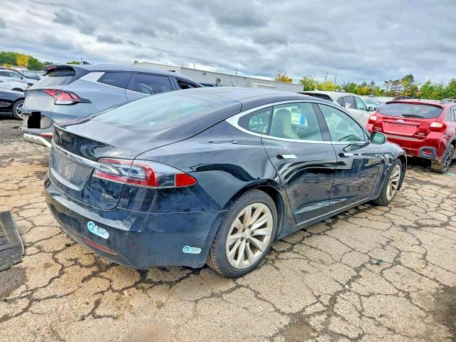 Photo 3 from auction – 2016 TESLA MODEL S with VIN 5YJSA1E2XGF143930
