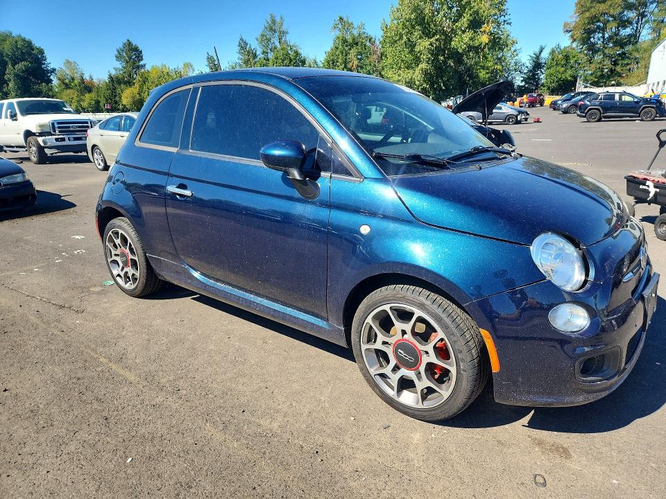 Фото 4 с аукциона – 2015 FIAT 500 с VIN 3C3CFFBRXFT500225