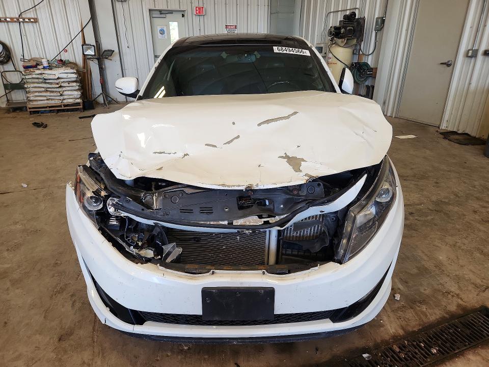 Фото 5 с аукциона – 2013 KIA OPTIMA с VIN 5XXGR4A6XDG095881