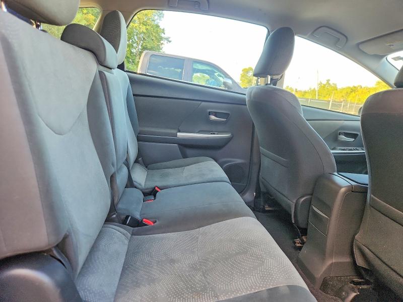 Photo 10 from auction – 2012 TOYOTA PRIUS V with VIN JTDZN3EU3C3100554