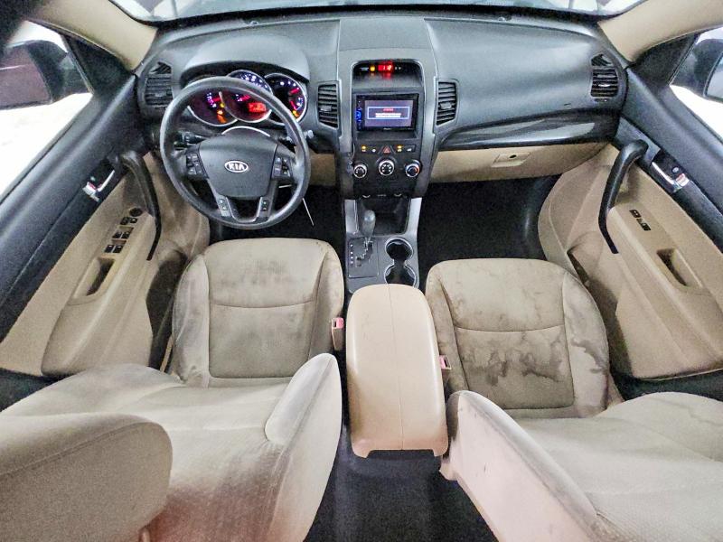 Снимка 8 от търг – 2013 KIA SORENTO с VIN 5XYKT4A25DG388835