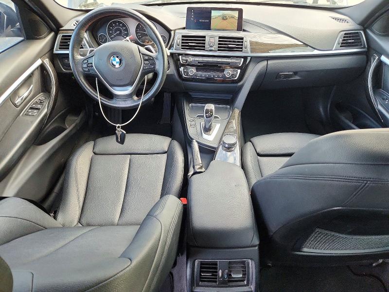 Foto 8 de la subasta – 2018 BMW 330 con VIN WBA8D9G59JNU70624