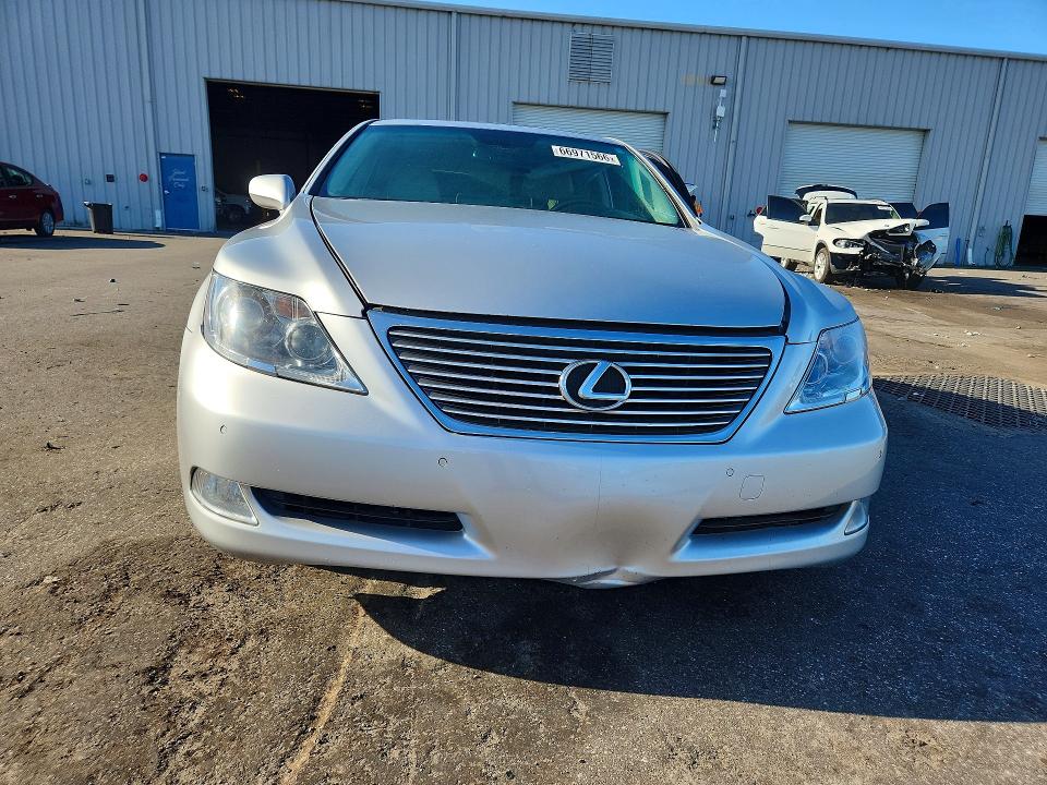 صورة رقم 5 من المزاد - 2007 LEXUS LS مع VIN JTHGL46F475005092