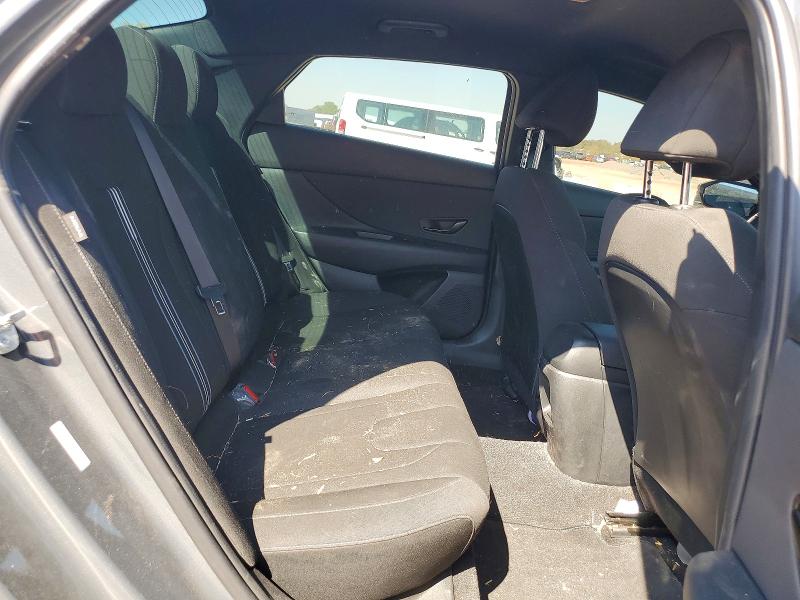Снимка 10 от търг – 2025 HYUNDAI ELANTRA с VIN KMHLM4DG0SU935851
