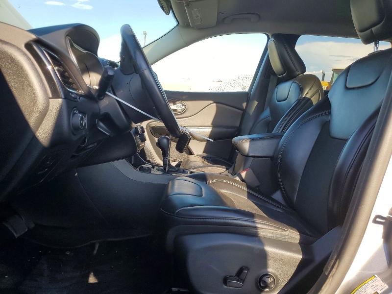 Photo 7 from auction – 2019 JEEP CHEROKEE with VIN 1C4PJMLB4KD402177