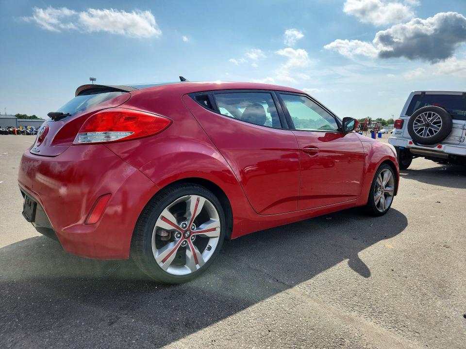 Photo 3 from auction – 2012 HYUNDAI VELOSTER with VIN KMHTC6AD2CU053641