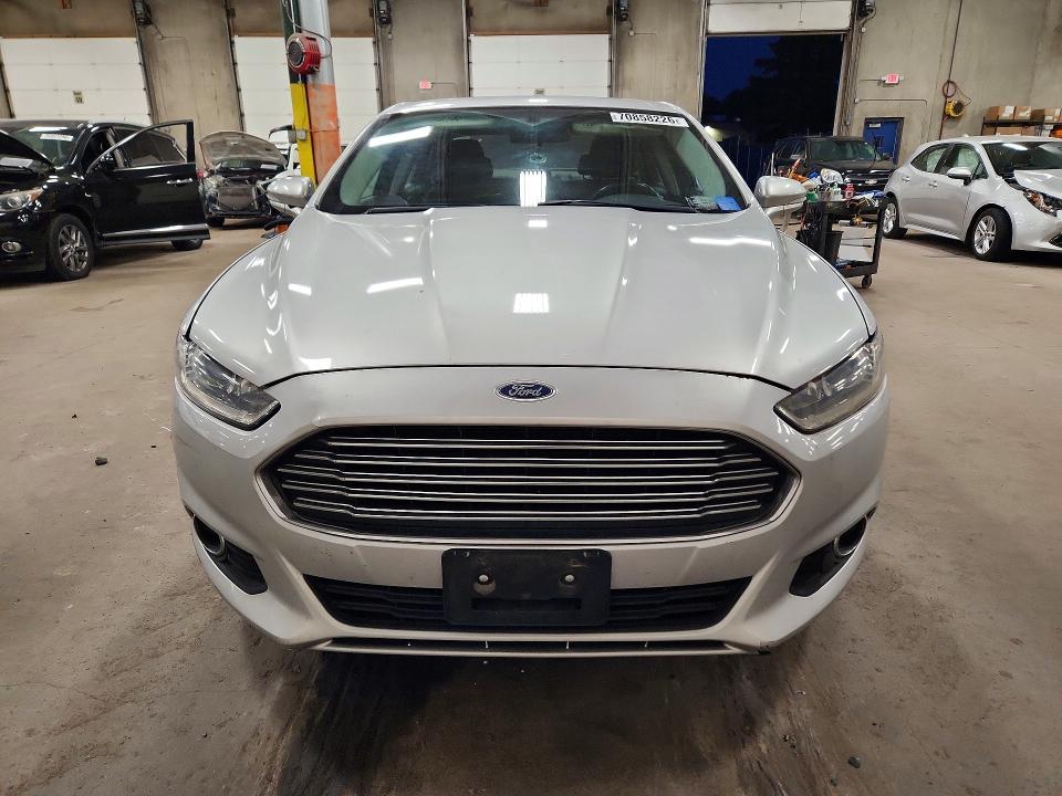 Photo 5 from auction – 2015 FORD FUSION with VIN 1FA6P0H76F5113041
