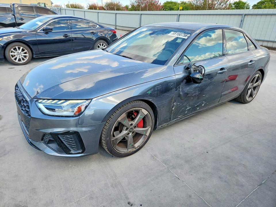 AUDI A4 2022 с VIN WAUEAAF46NA015054 - Снимка от търг